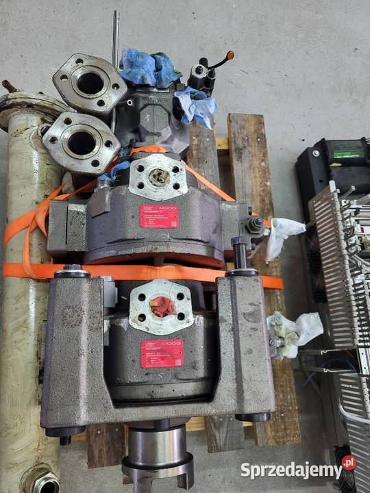 Zespół pomp hydraulicznych z wtryskarki Arburg Białogard sprzedam