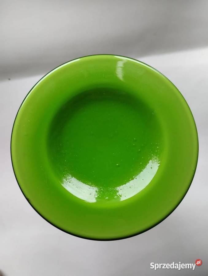 Wazon w kolorze zielonym