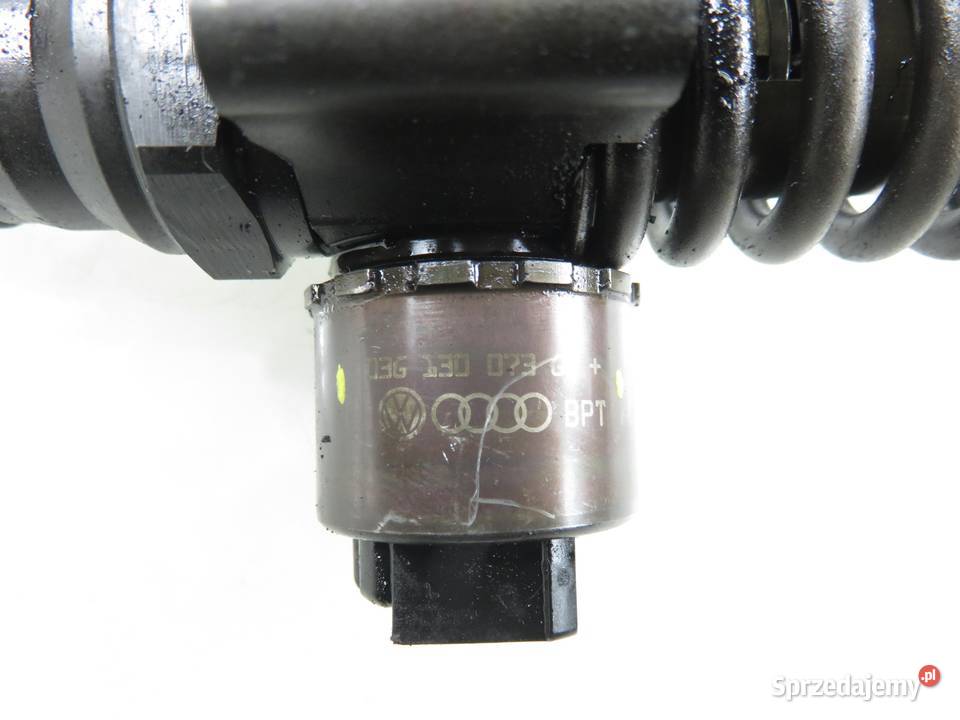 POMPOWTRYSKIWACZ GOLF V 20 TDI 03G130073G Układ paliwowy małopolskie