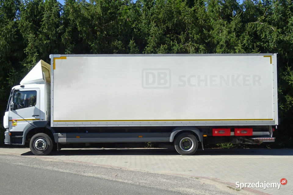 Mercedes Atego 1218 Euro 6 256 kontener 18 p 256000km Góra Kalwaria