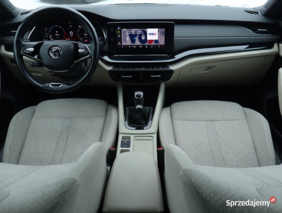 Skoda Octavia 15 TSI relingi dachowe Octavia Łódź sprzedam