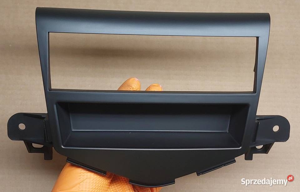 CARAV 11053 OBUDOWA RAMKA RADIA 1 DIN CHEVROLET dolnośląskie Mielęcin