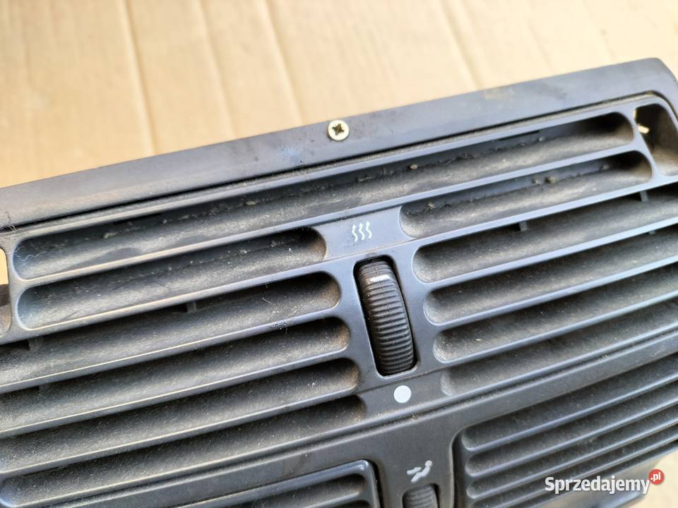 FIAT PUNTO MK1 ŚRODKOWA KRATKA NAWIEWU lubelskie