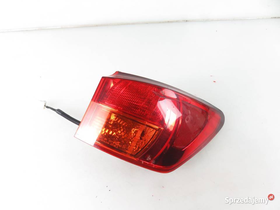 LAMPA PRAWA TYLNA LEXUS IS II sprzedam