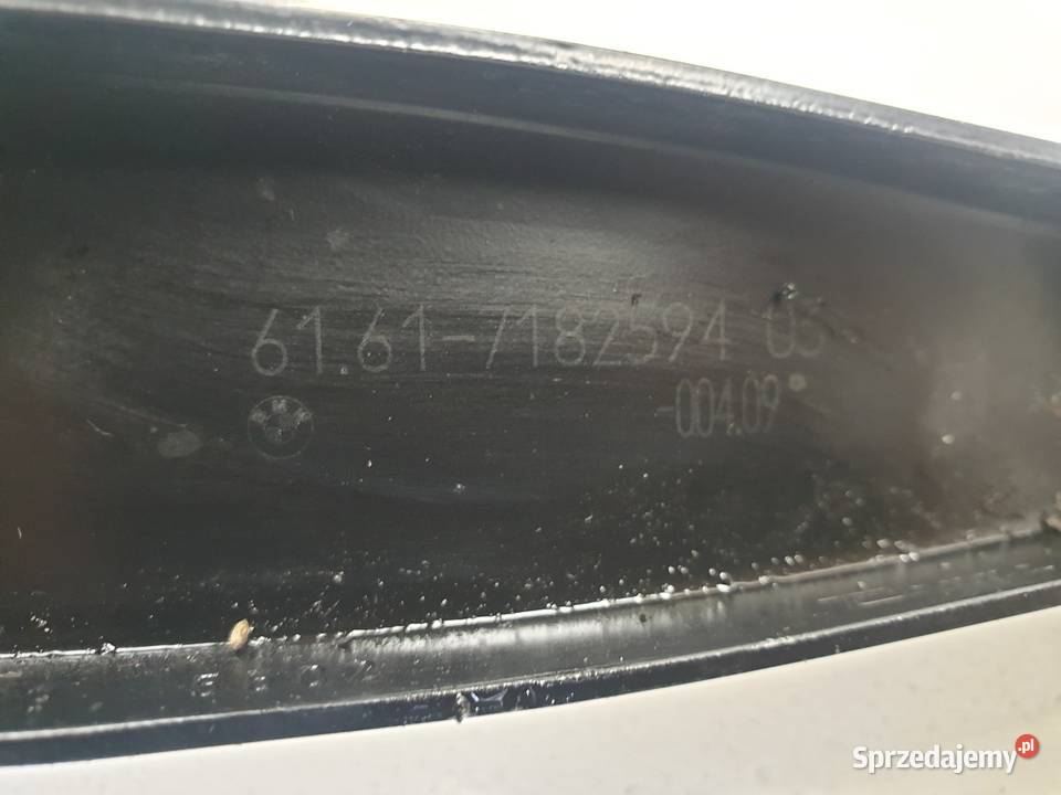 BMW F01 F02 PRAWE RAMIE WYCIERACZKI Prawy przód osobowe Ramiona wycieraczek Rudka