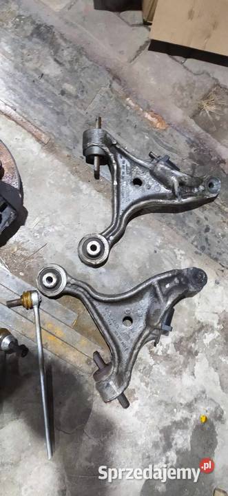 VOLVO V70 II WAHACZE PRAWY I LEWY Mircze