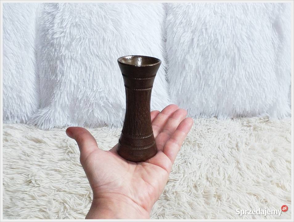 Stary świecznik wazonik ceramiczny z lat 6070 z Żary sprzedam