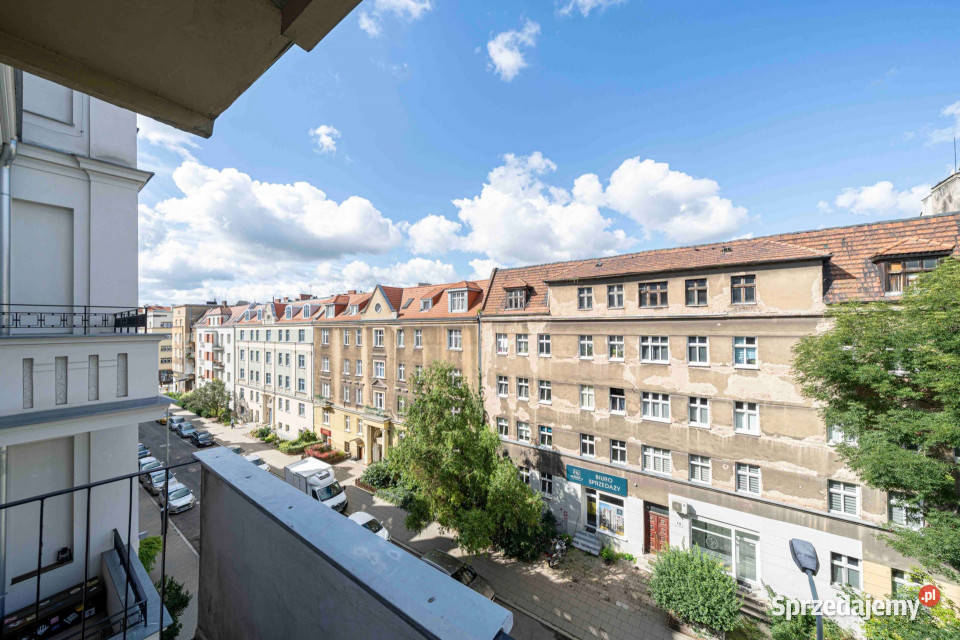Dwa pokoje balkon k Parku Wilsona Łazarz balkon Poznań