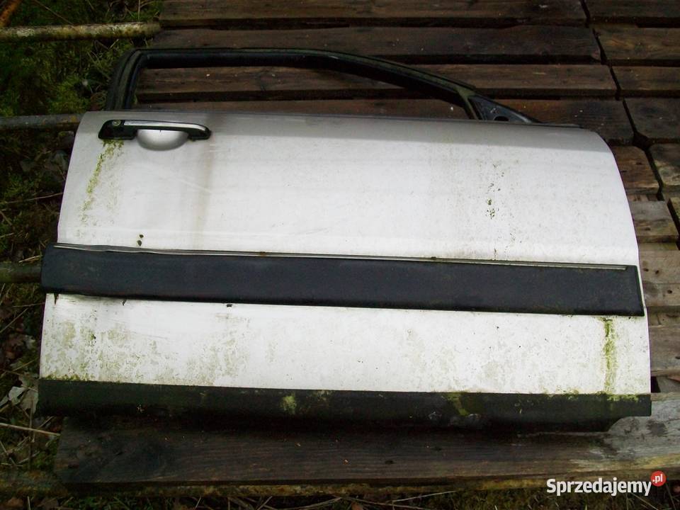 Audi 100 C3 Cygaro Drzwi prawy przod przednie mazowieckie Mińsk Mazowiecki sprzedam