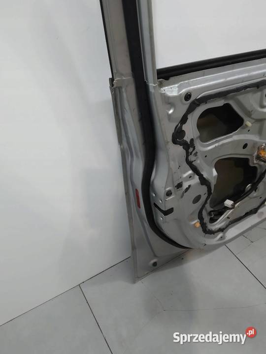 DRZWI LEWE PRZÓD NH700M Honda FRV I 20042009