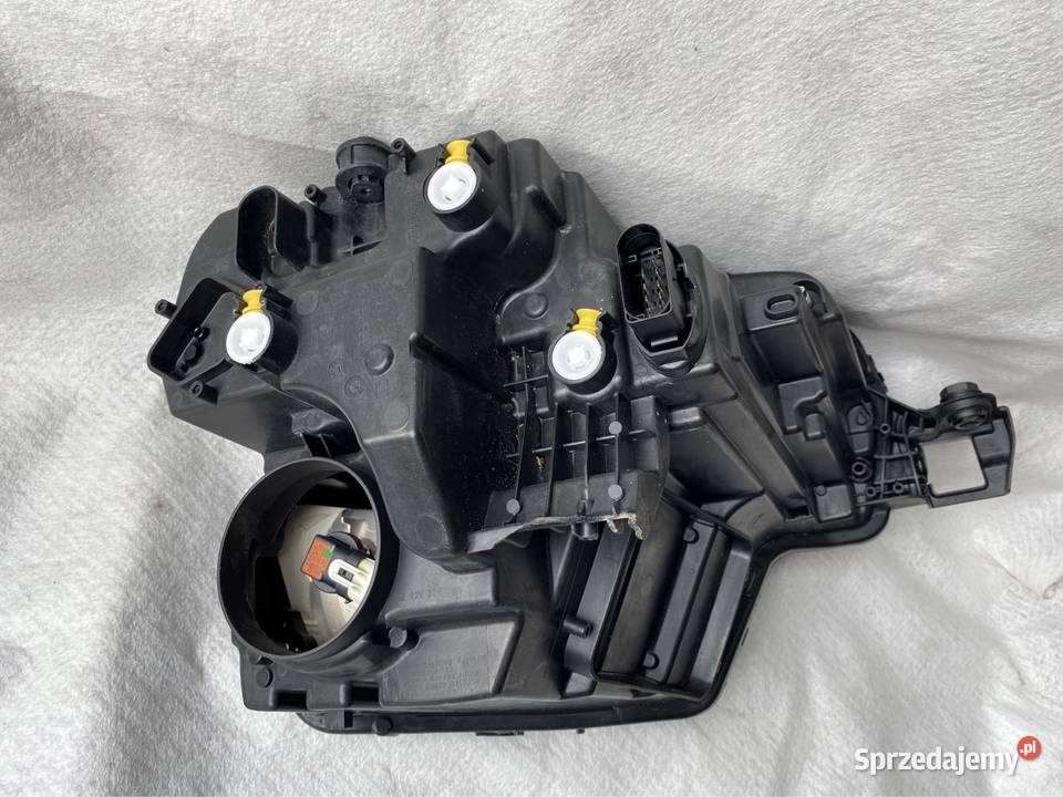 Lampa lewy przód Toyota Yaris III Lift 1719 śląskie Jasienica