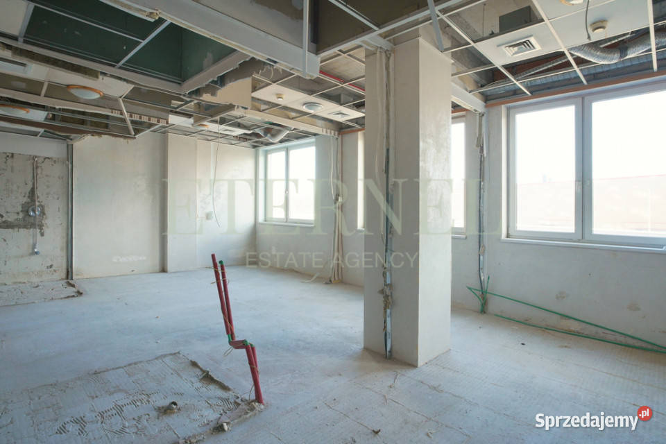 30 pokoimiejsca postojowe inwestycja w Krakowie