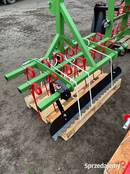 Równiarka ECO do podłoża równarka toru padoku 15 nieuszkodzony Płock