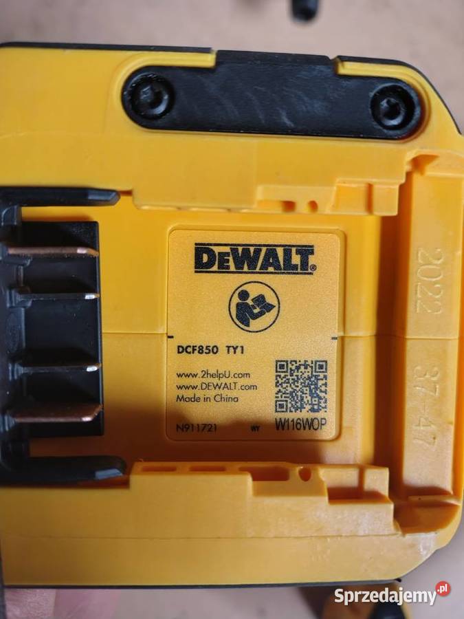 Akumulatorowy zestaw combo DeWalt DCK2050H2TQW