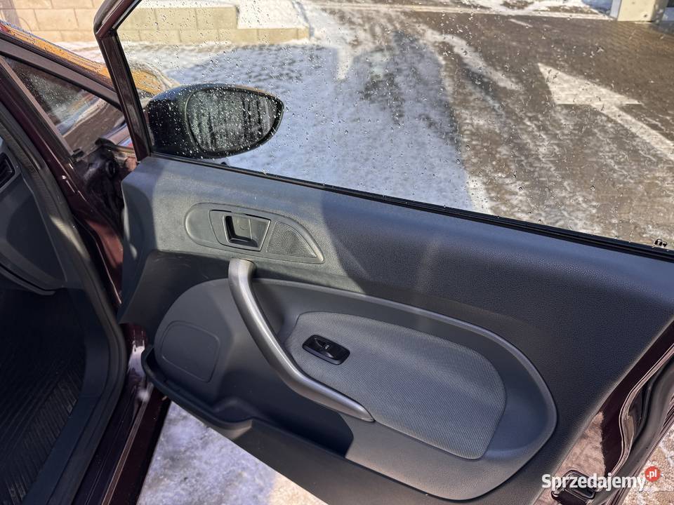 Ford Fiesta 2011 12 82 nieuszkodzony pomorskie Gdańsk sprzedam