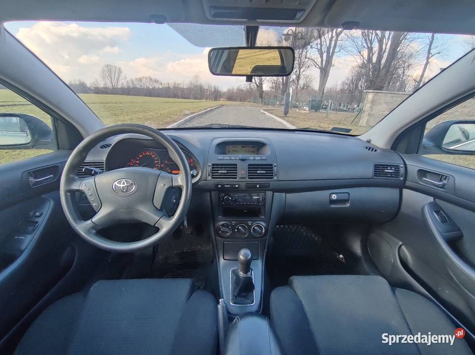 Toyota Avensis T25 20 D4D Strzegom