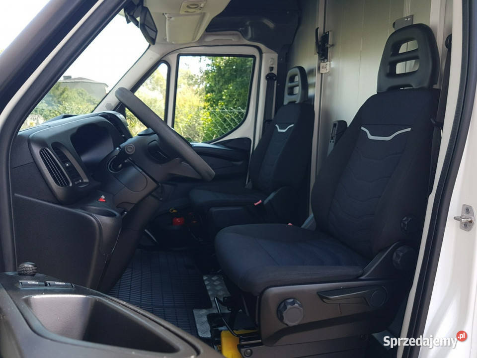 Iveco Daily KONTENER NISKOPODŁOGOWY 443x223x242 immobilizer śląskie Poręba