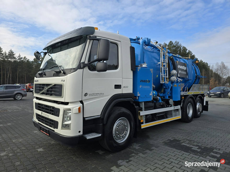 Volvo 2009 JOSKIN WUKO do zbierania odpadów Daleszyce