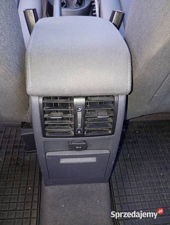 Sprzedam WV Tourana 1 9 TDI 2005 Motoryzacja Cieszyn