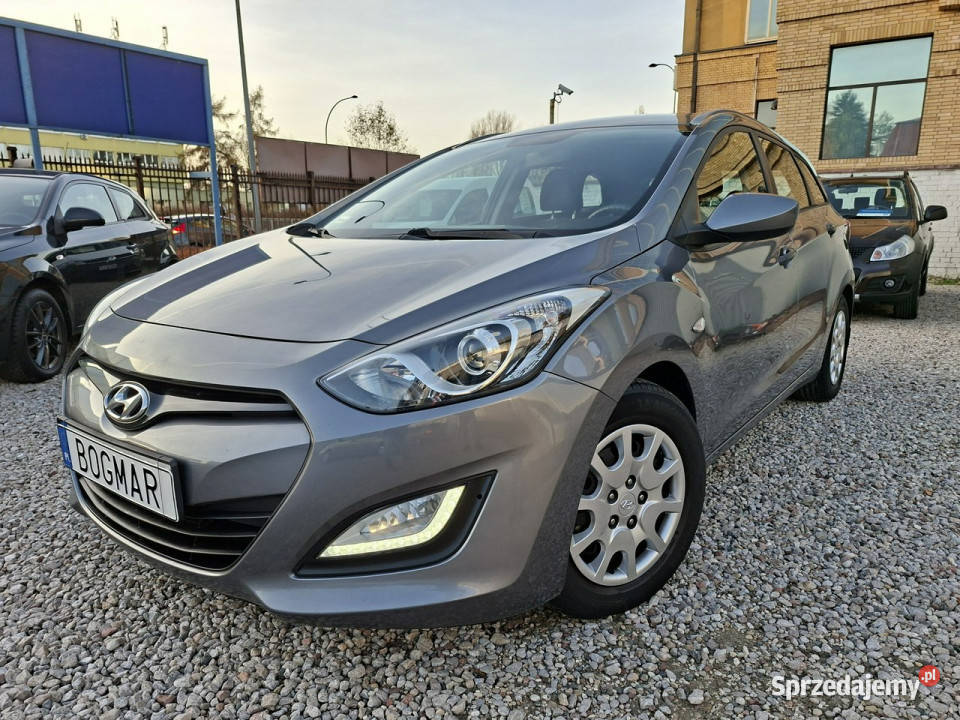 Hyundai i30 Kombi SALON 100 bezwypadkowy super szary i30 Warszawa