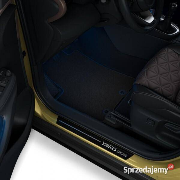 TOYOTA Yaris Cross Oryginalne dywaniki welurowe Kąty Wrocławskie