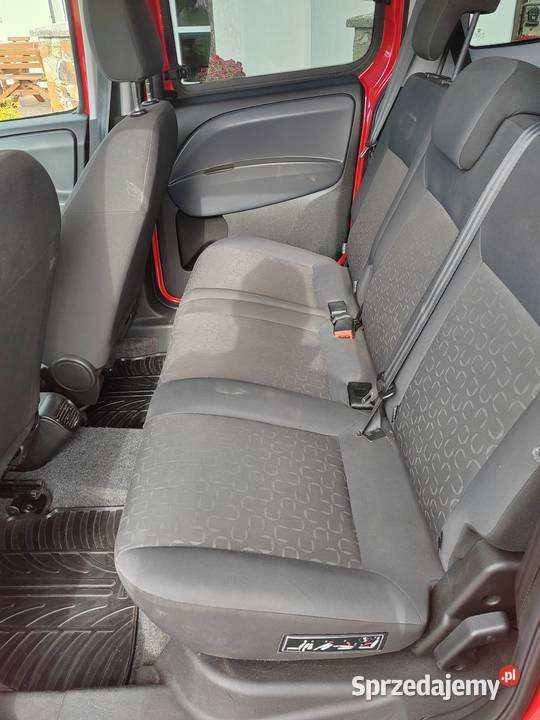 Fiat Doblo 14 benzyna 95 osobowy klima sprowadzony Bożatki