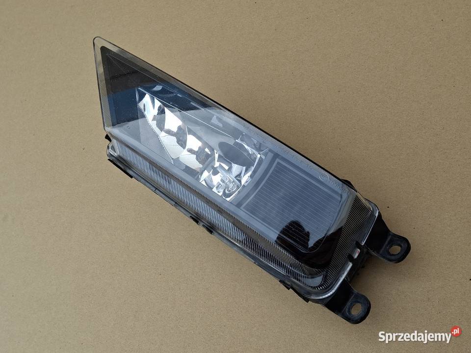 VW TIGUAN 2 II HALOGEN LEWY LAMPA PRZECIWMGIELNA osobowe