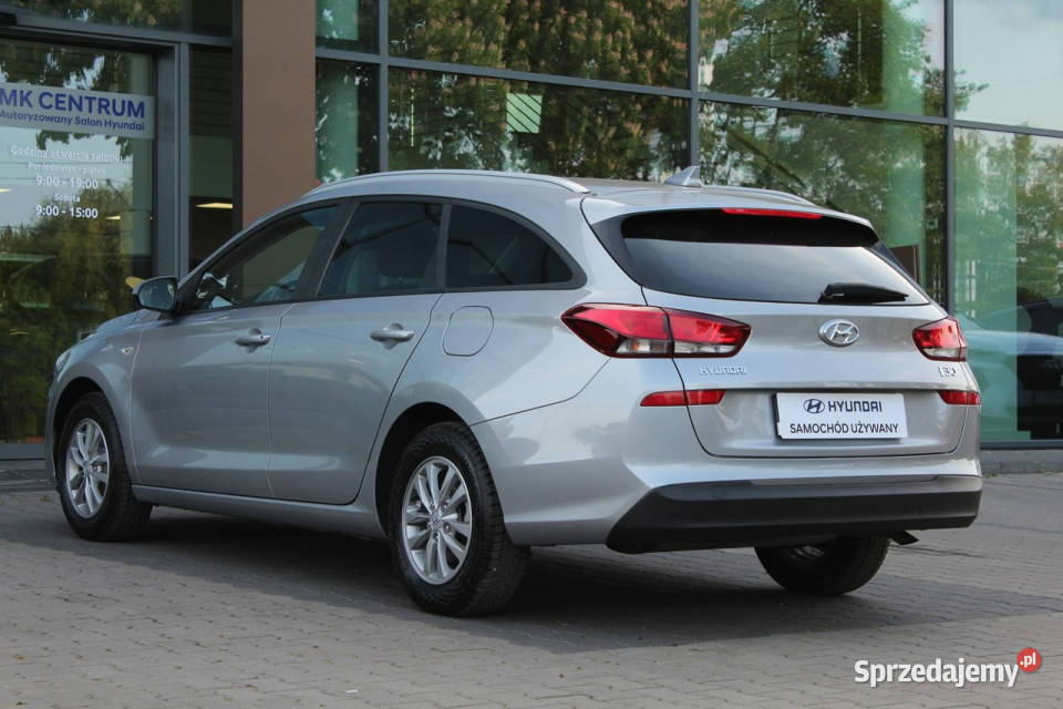 Hyundai i30 15DPI 110 Wagon Classic Plus ALU światła do jazdy dziennej Piotrków Trybunalski
