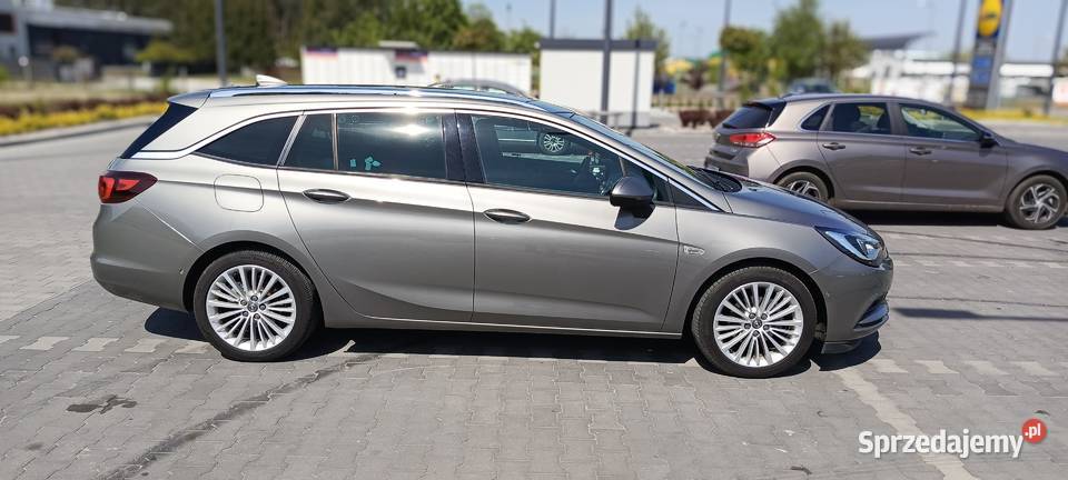 Opel Astra K 16 CDTI bogata wersja 127 przebiegu Warszawa sprzedam