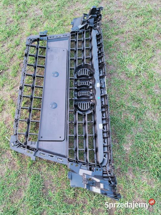 Grill Atrapa Audi A4 B8 w zderzak 20082011 Chocianów