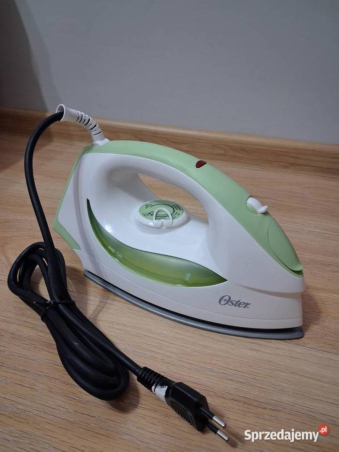 Nowe nieużywane żelazko elekrtyczne parowe