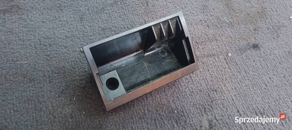 Wkład Popielniczki Przedniej 8D0 857 951 Audi A4 Myszków sprzedam