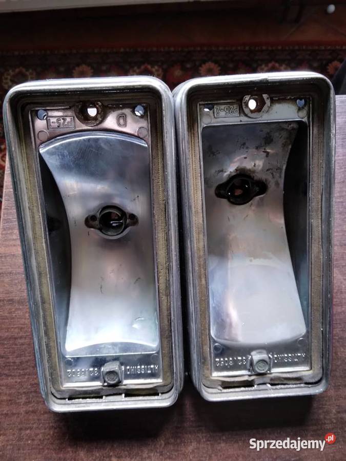 Lampa tylna 125p obudowa włoska stary typ pomorskie Banino