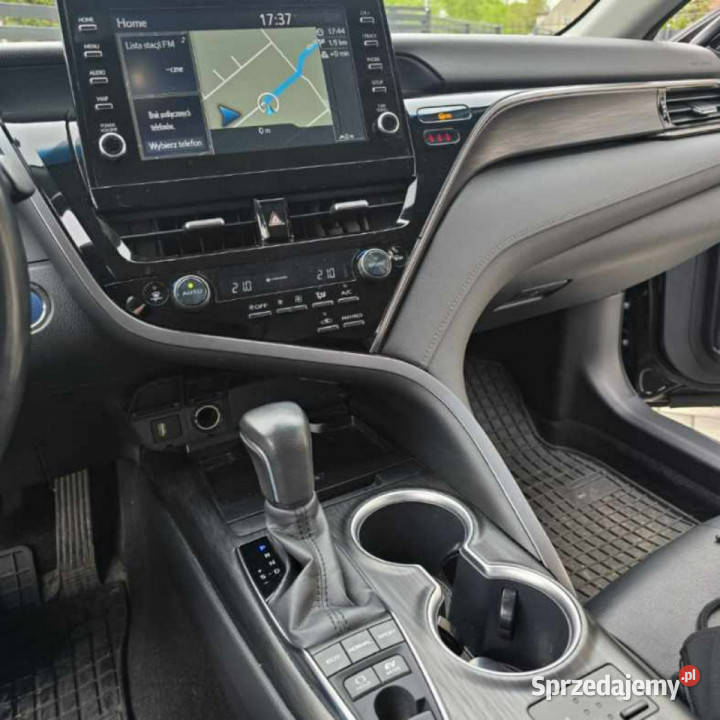 Toyota Camry Camry 25 Hybride 218 EXECUTIVE IX Szczecinek sprzedam