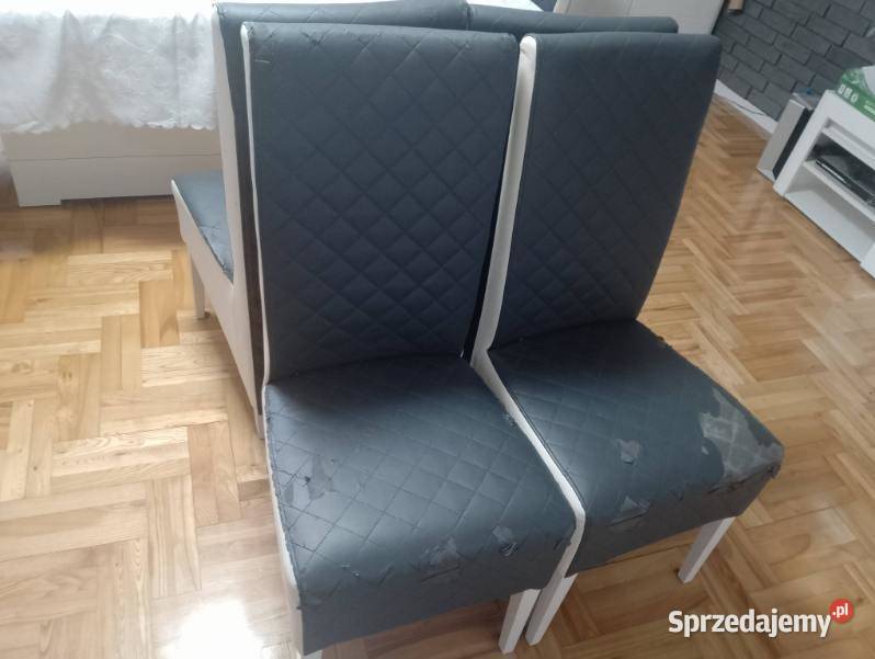 Krzesła do salonu duże bwygodne 12