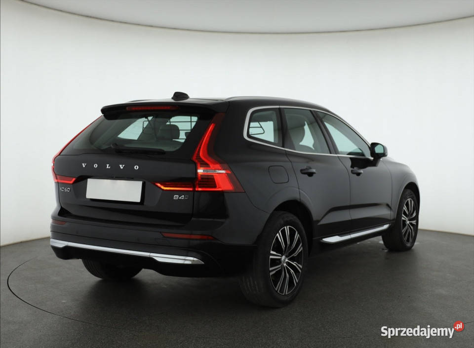 Volvo XC60 B4 AWD skórzana tapicerka Piaseczno