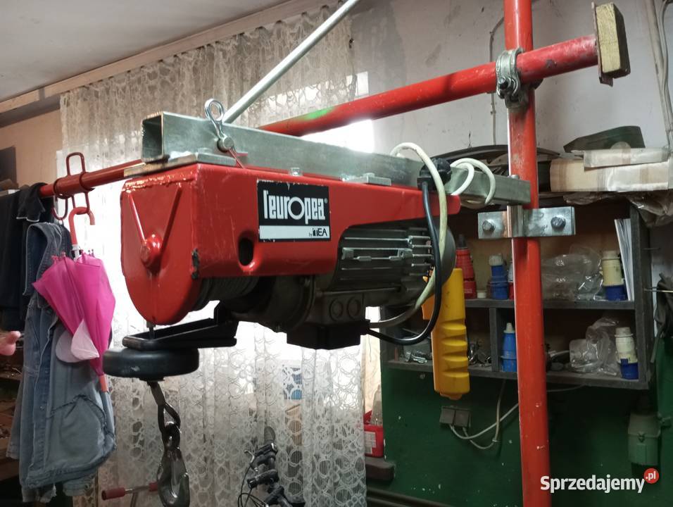 Wyciągarka budowlana profesjonalna Europa p 200 podkarpackie Radomyśl Wielki sprzedam