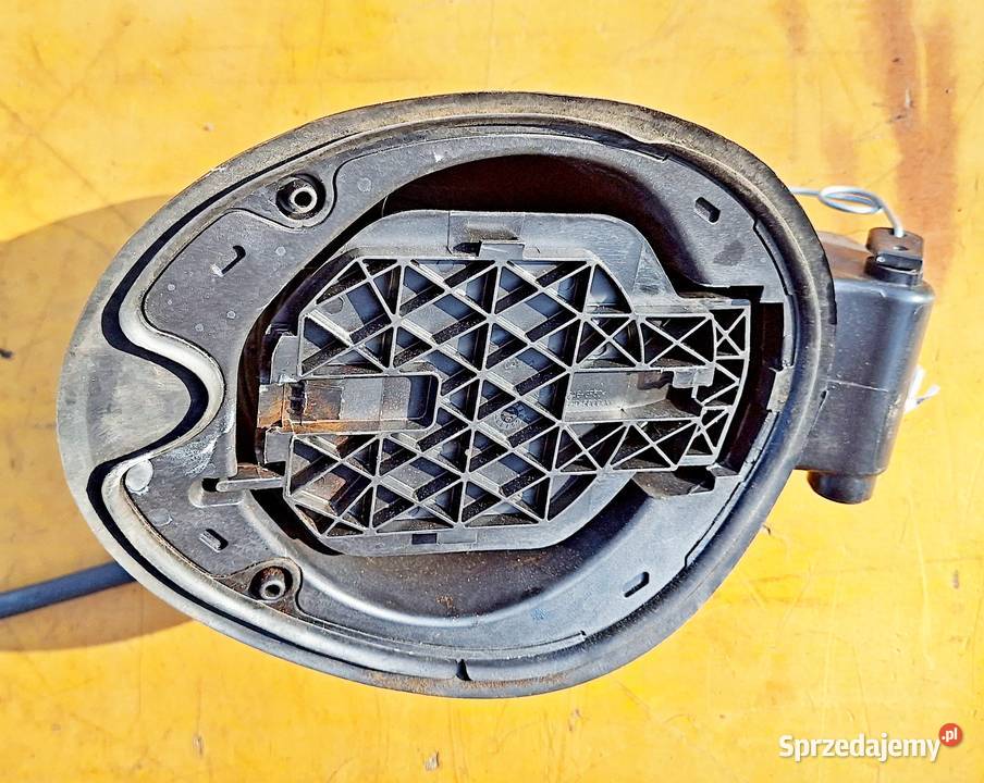 CITROEN C4 PICASSO KLAPKA WLEWU PALIWA osobowe Radom sprzedam