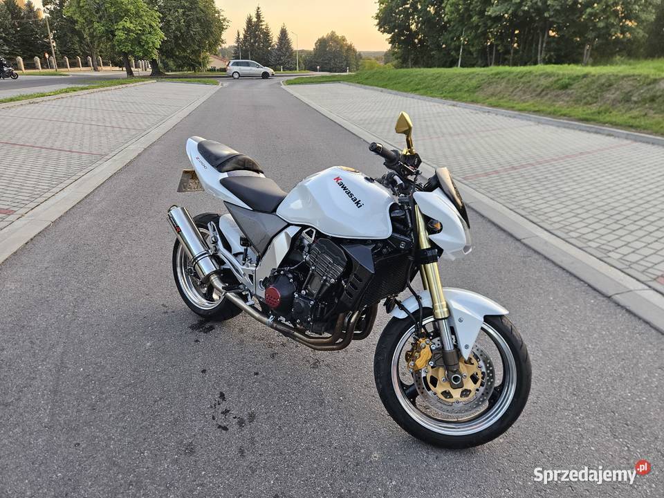 Kawasaki Z1000 niski przebieg nieuszkodzony Zmysłówka sprzedam