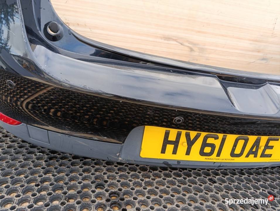 RENAULT MEGANE III HB ZDERZAK TYŁ NV676 PDC Zbierkowo sprzedam