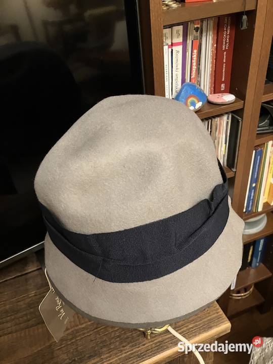 Wełniany kapelusz cloche stylizowany na lata 30 Dla kobiet sprzedam