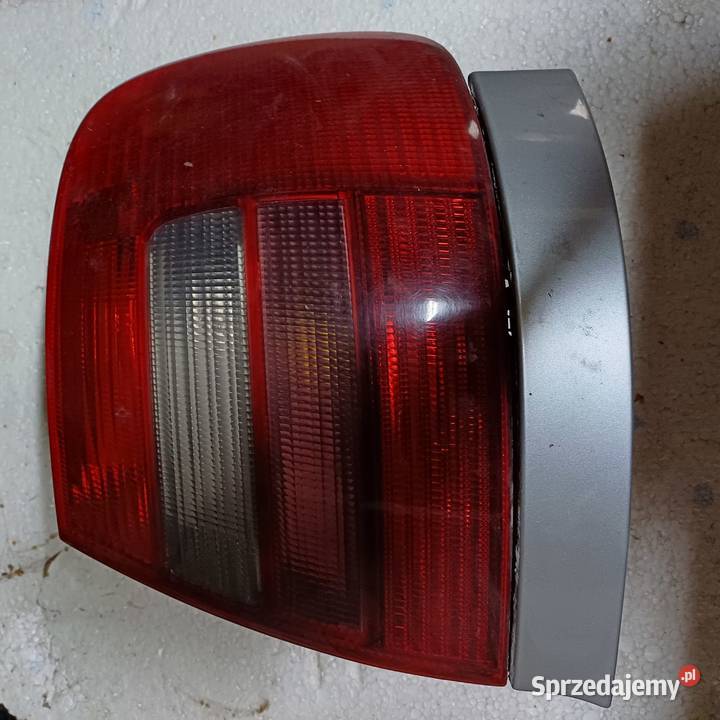 Kpl lampntyl a4 b5 Motoryzacja Starogard Gdański sprzedam