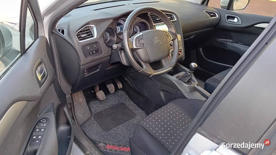 citroen C4 niegroźnej stłuczce Szczecin