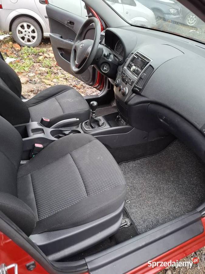 Hyundai i30 2009 benzyna Gołotczyzna