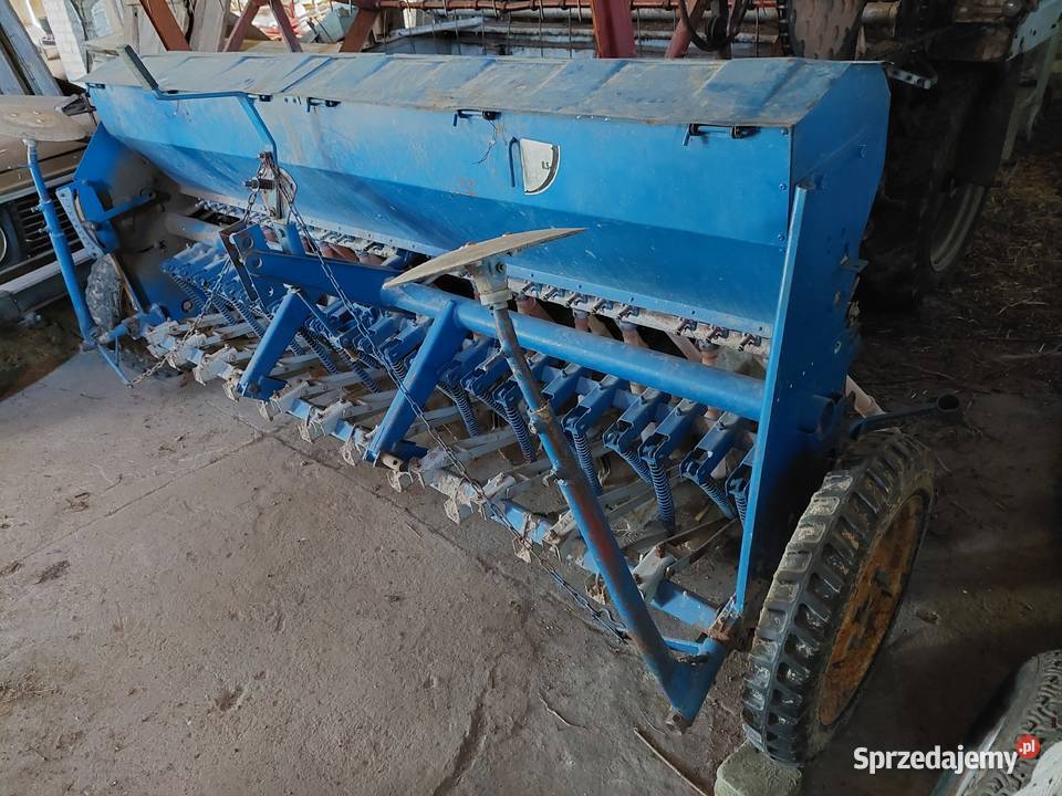 Siewnik Poznaniak 27m Orłów Murowany-Kolonia sprzedam