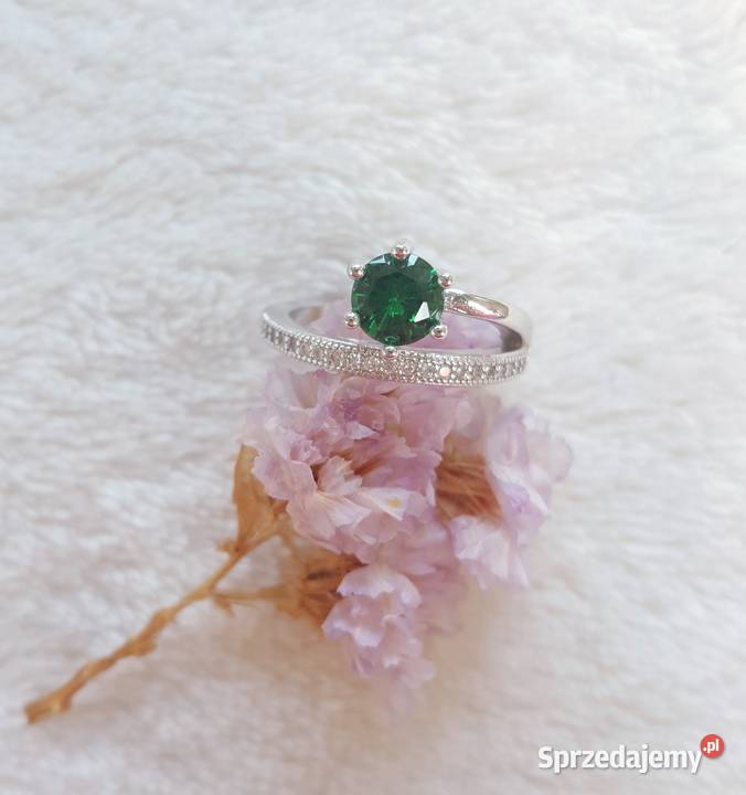 Nowy pierścionek srebrny kolor zielona cyrkonia zachodniopomorskie Szczecin