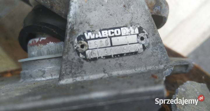 PEDAŁ VOLVO 461 30 5200 HYD 2110sp Części do maszyn budowlanych świętokrzyskie