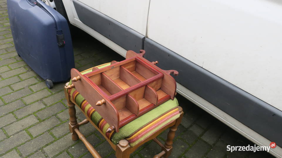 Półeczka wisząca drewniana