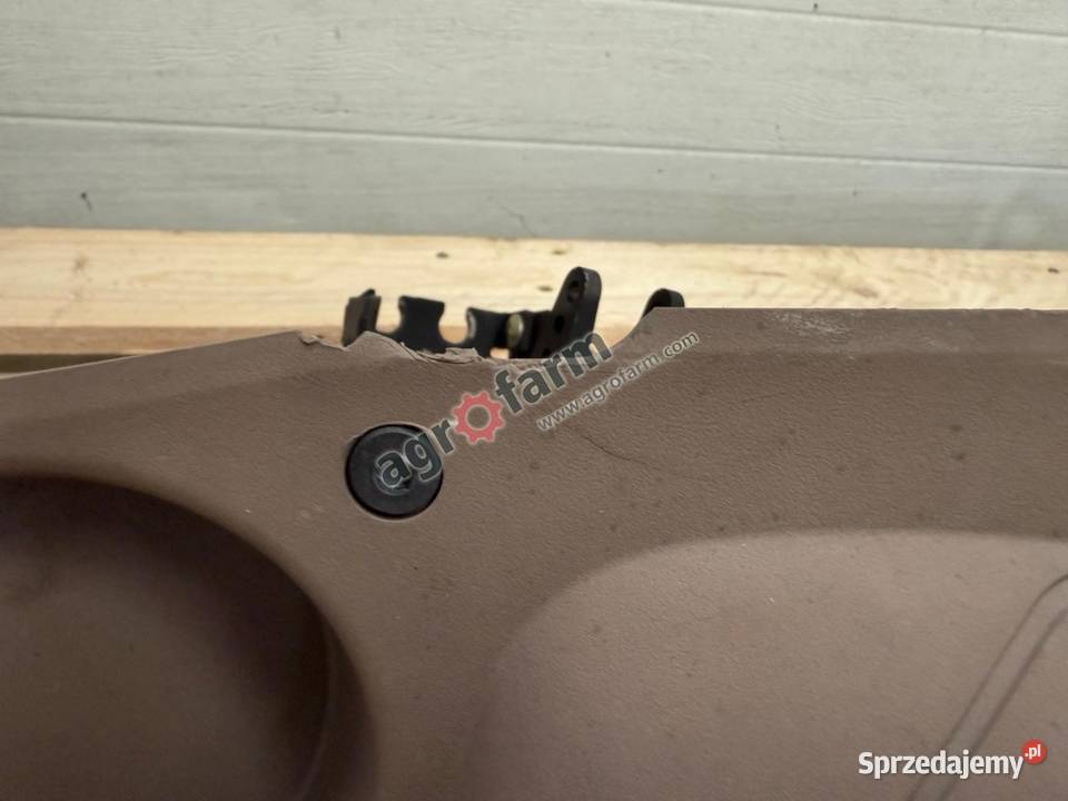 Zespół dźwigni skrzyni biegów John Deere 6155M Byków sprzedam