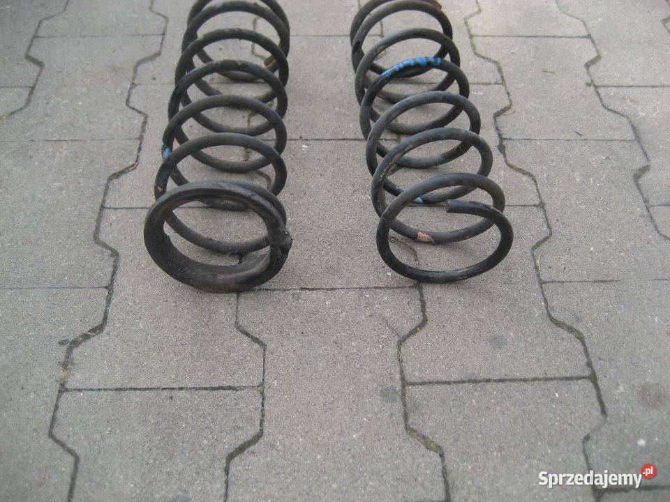 daihatsu sirion 10 benzyna 0205r sprężyny osobowe Rakoniewice sprzedam